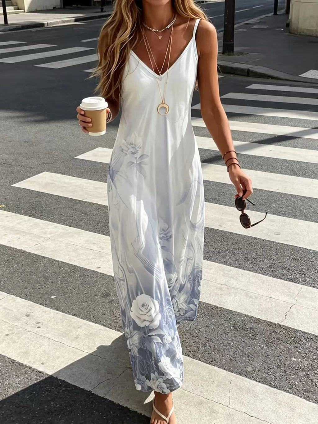 Robe élégante à bretelles à col en V à imprimé floral pour femmes, adaptée aux vêtements décontractés de tous les jours, aux vacances, aux fêtes et au shopping
